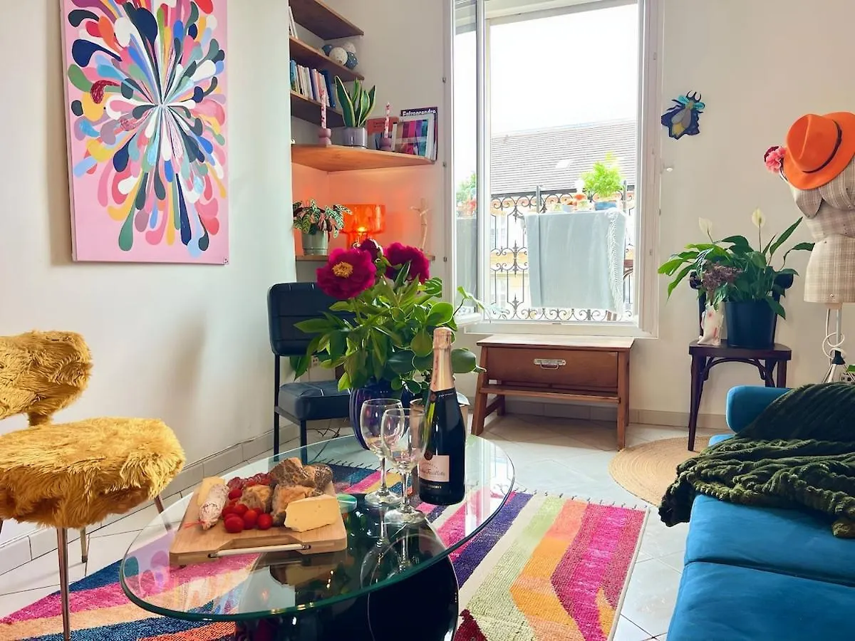 Parisian Cocoon - Breathtaking View Appartement